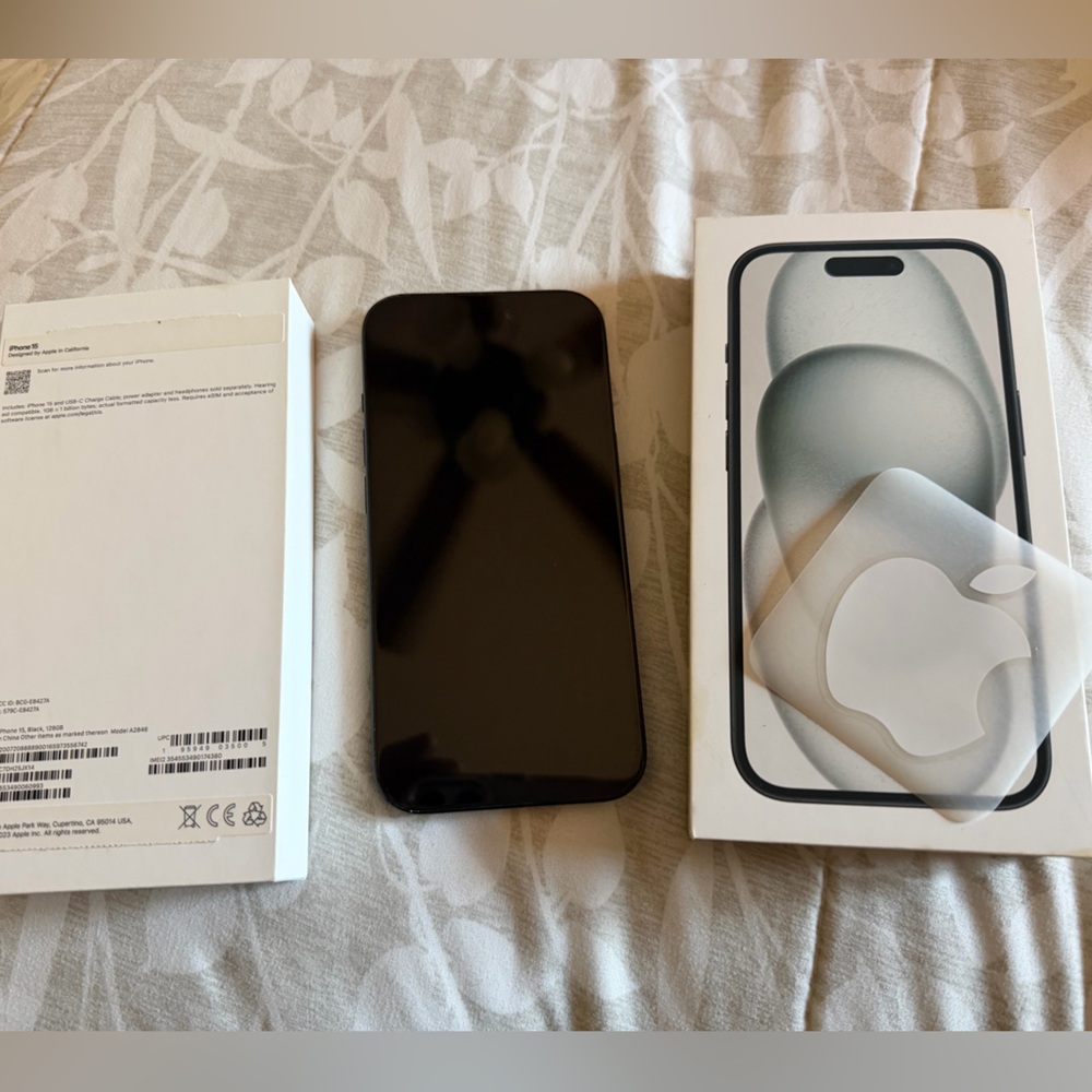 Apple iPhone (Black) with Original Packaging